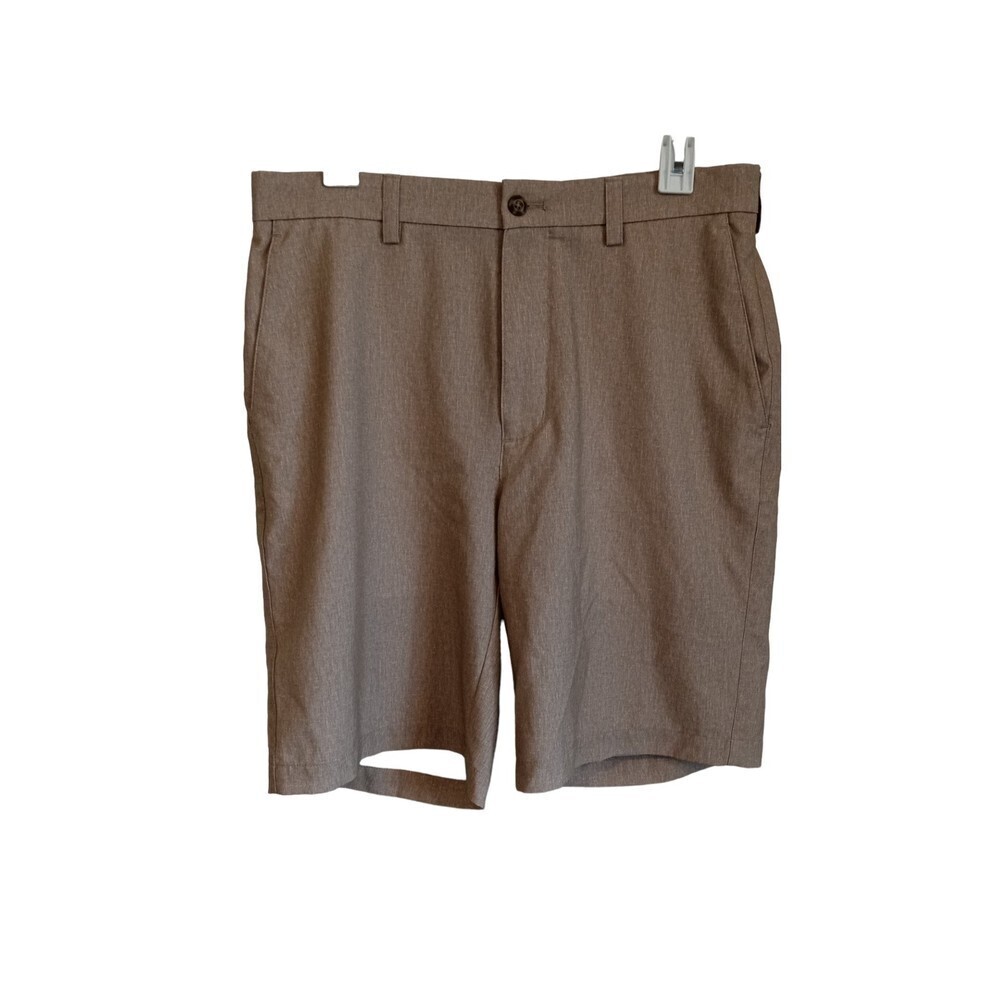 Roundtree & Yorke performance tan knee length shorts